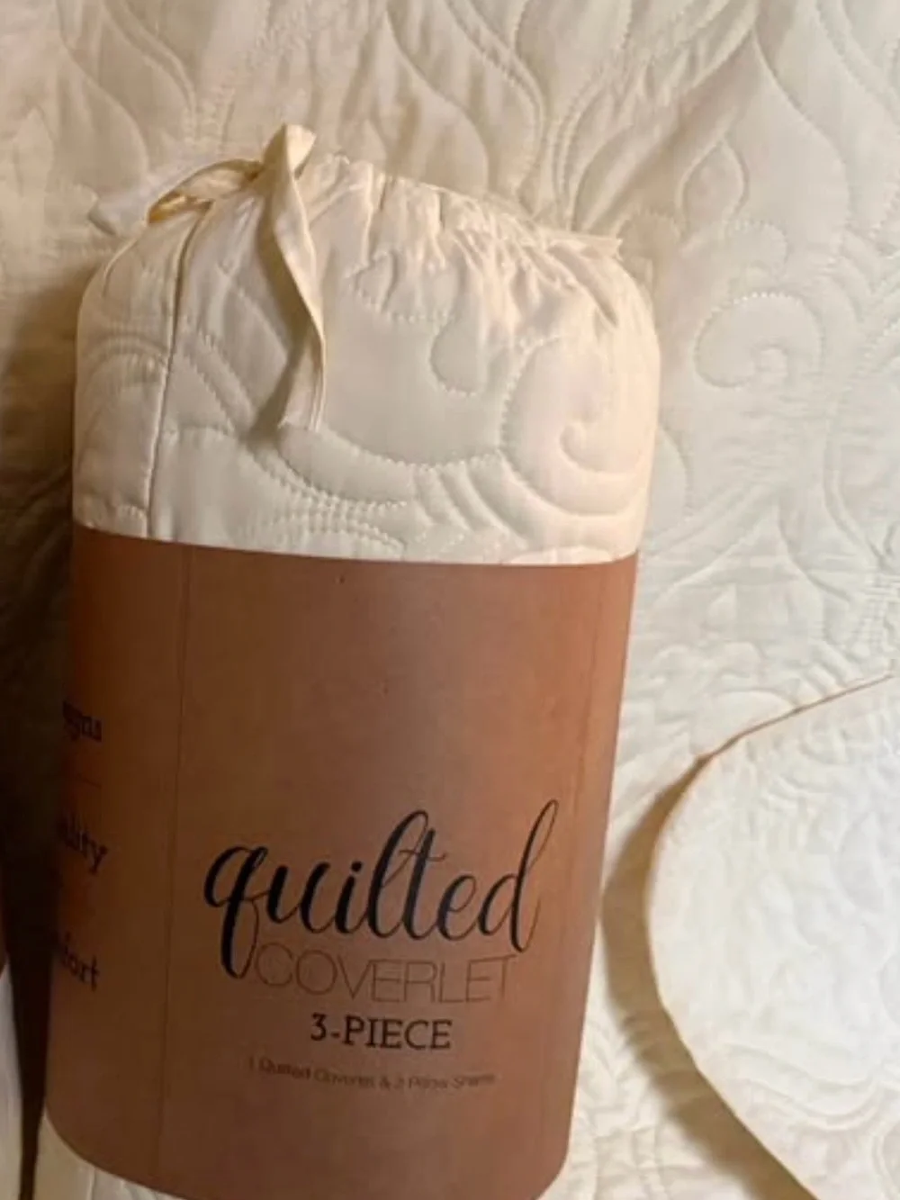 Cream Quilted Bedspread Set - 3 piece Elegant Lightweight Coverlet and shams